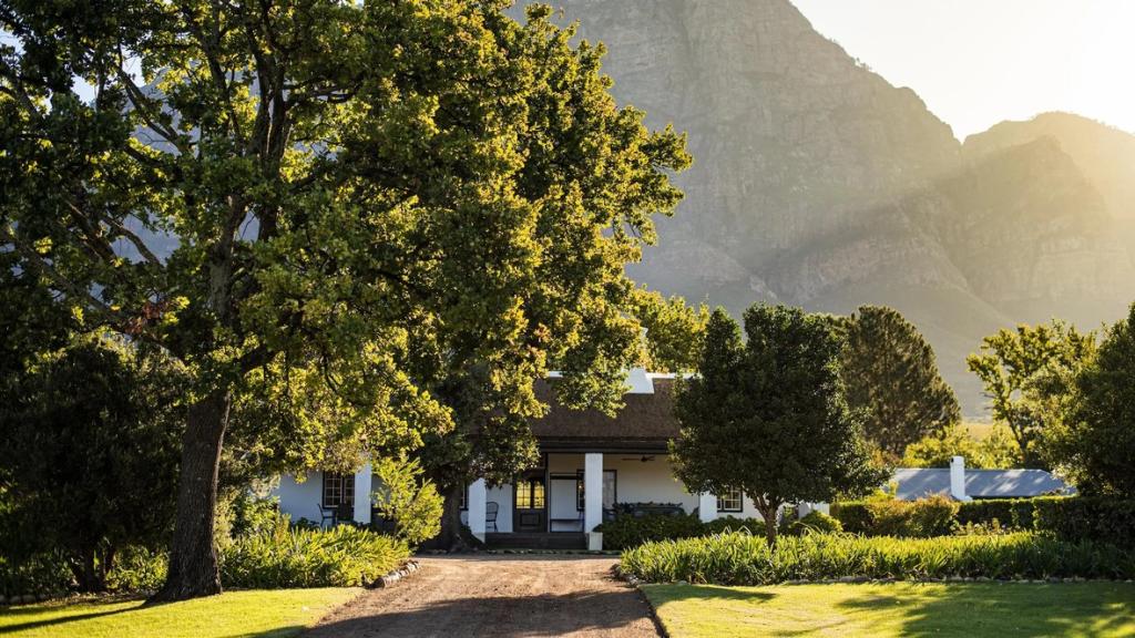 South African wine estate achieves world-first in sustainable tourism accreditation