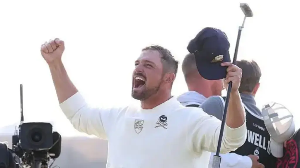 DeChambeau ends tough run with first 2025 LIV win