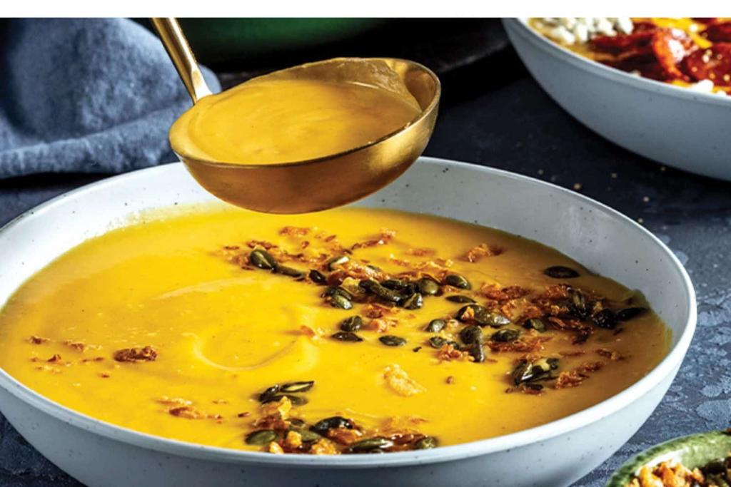 Recipe of the day: Creamy butternut soup with crispy onion sprinkle