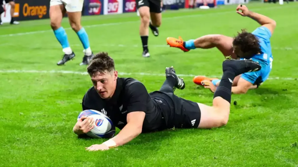 Concern as Cam Roigard added to All Blacks' growing injury list