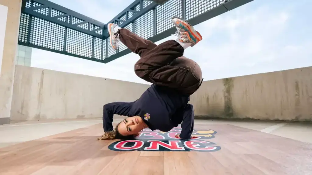 Courtnae Paul edges government to support break dancers