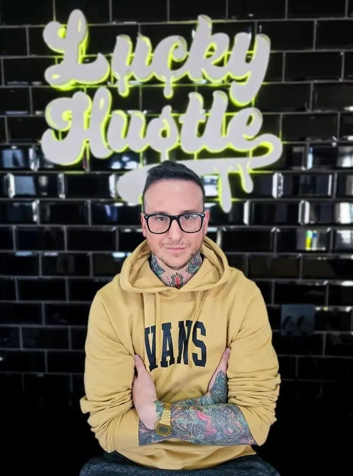 darren-morris-1.webp