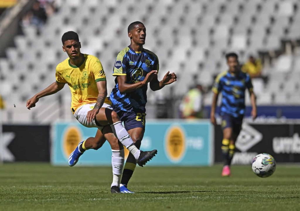 De Reuck faces uncertain future as Sundowns reshuffle squad