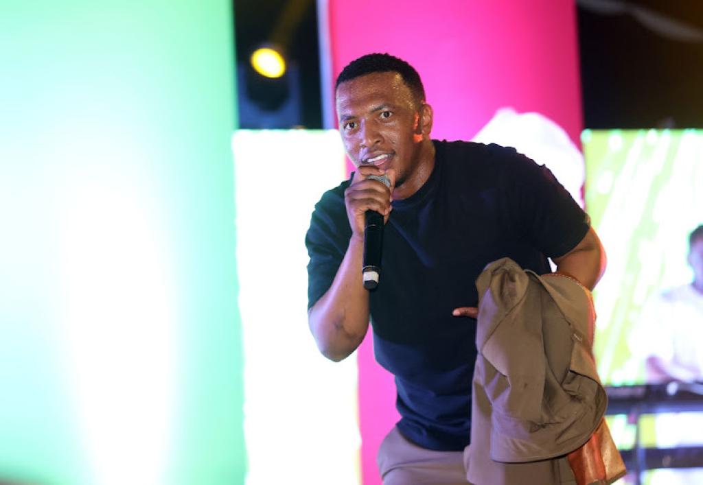 WATCH | Gospel singer Dumi Mkokstad calls for KZN artists to 'pull up their socks'