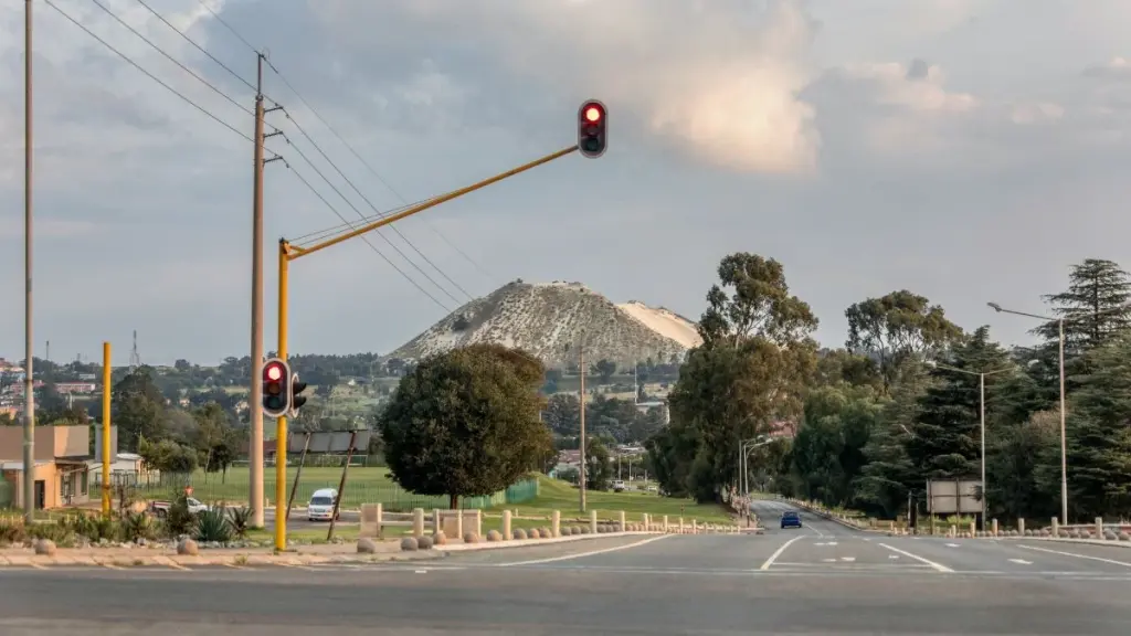 The town in South Africa where businesses are being robbed 12 times in 12 months