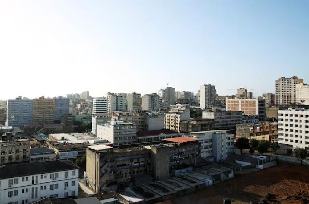 Mozambique policy rate lowered for 11th meeting as inflation remains contained