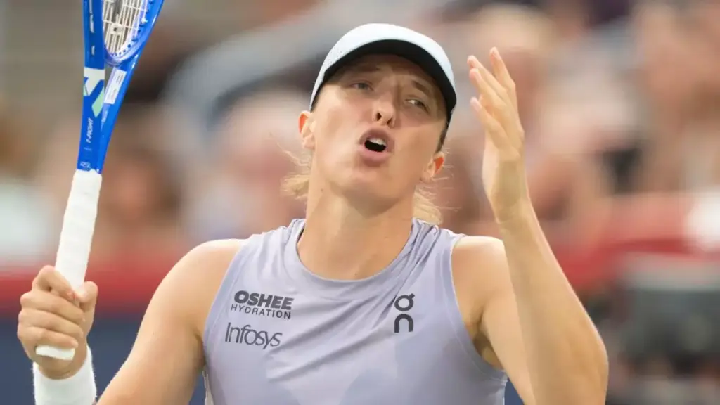 Iga Swiatek crashes out of China Open after error-strewn performance