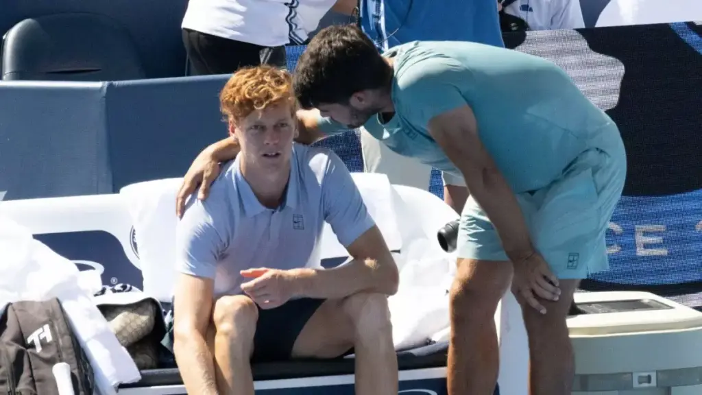 Jannik Sinner's reason for withdrawing from Cincinnati final against Carlos Alcaraz confirmed