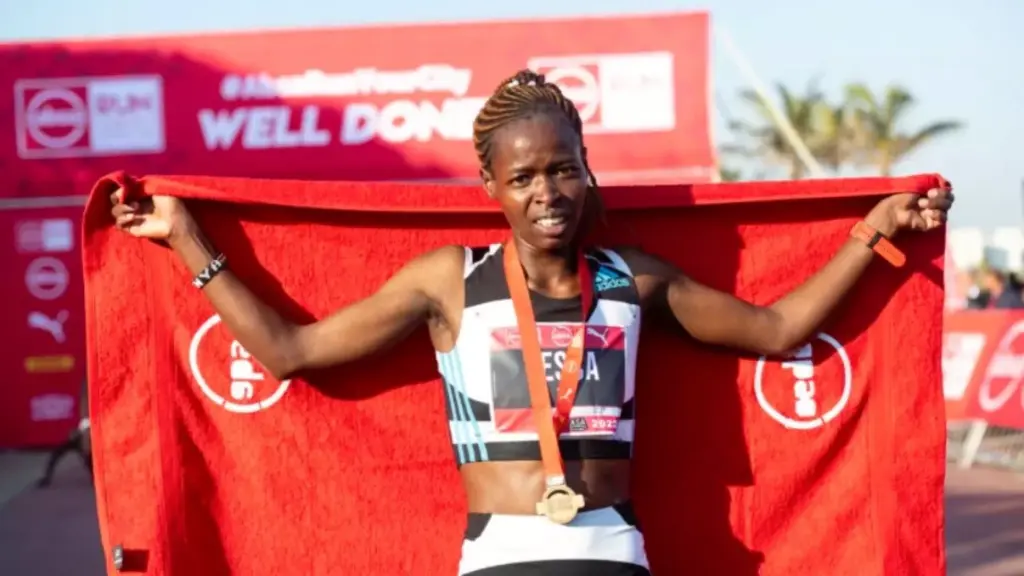 https://www.sabcsport.com/news/tshepo-tshite-shatters-the-national-1500m-record
