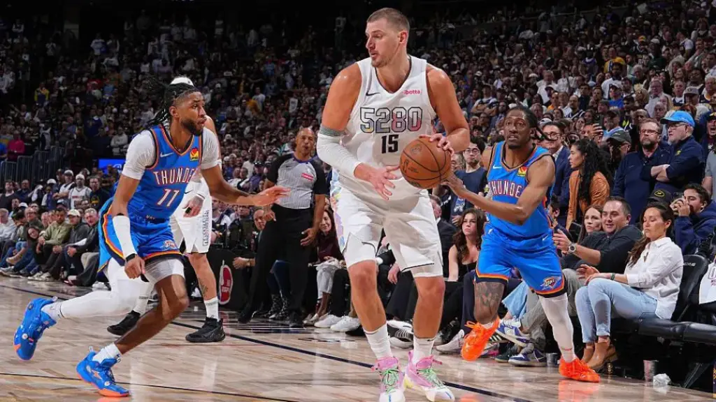 Jokic stars as Nuggets take Thunder semi-final to game seven