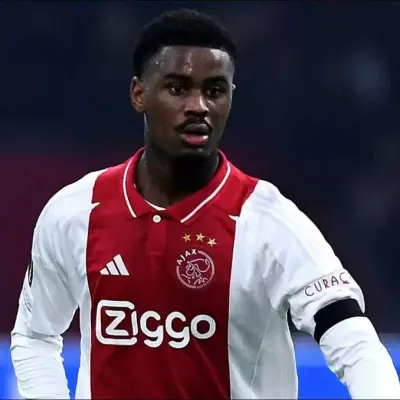 Chelsea sign defender Jorrel Hato from Ajax