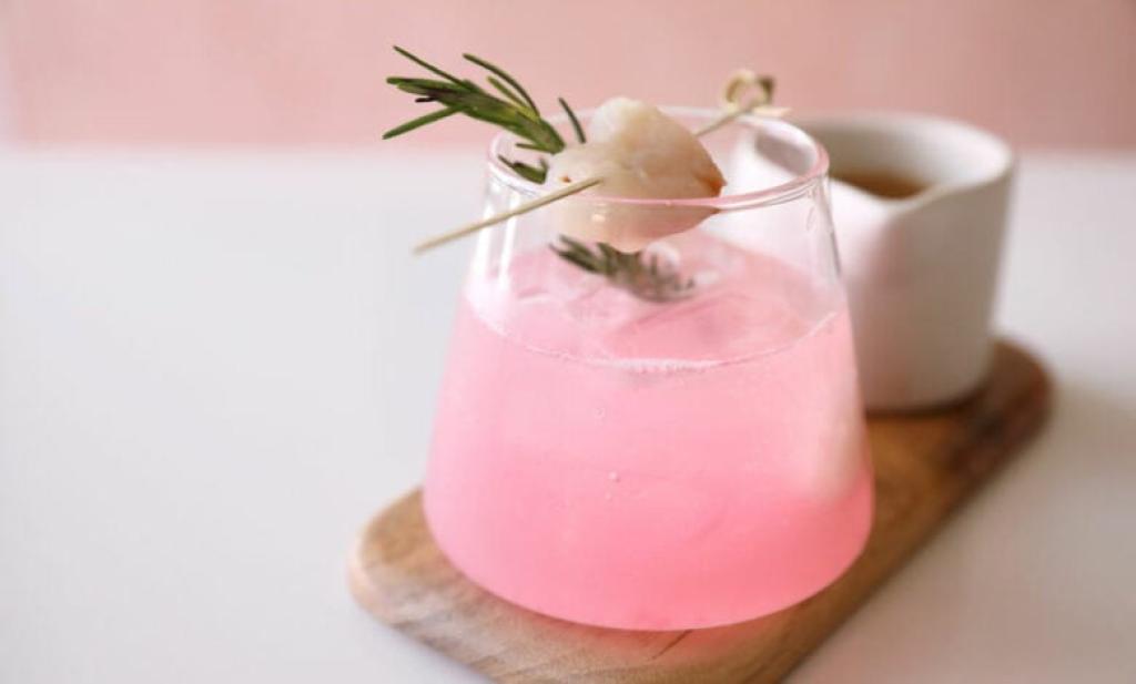 Say cheers with this lush lychee cocktail