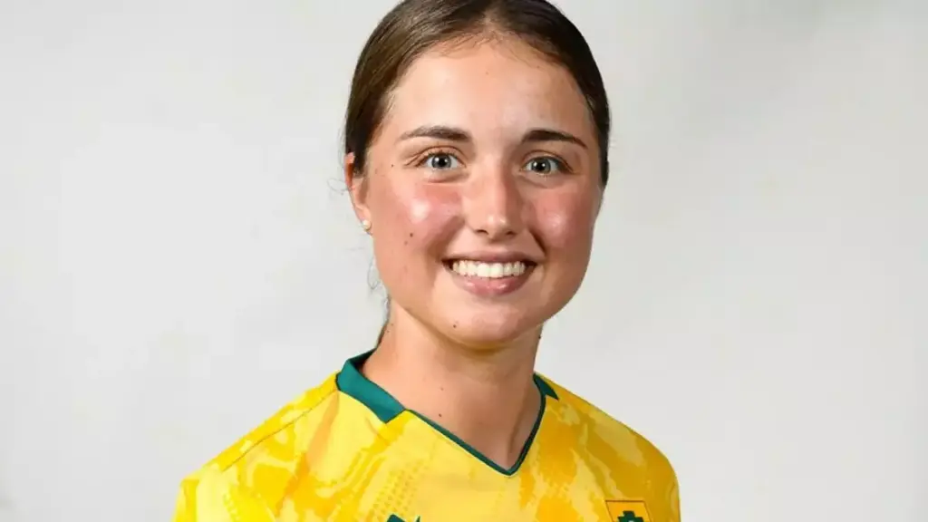 Miané Smit warming up to role as Proteas Women travelling reserve