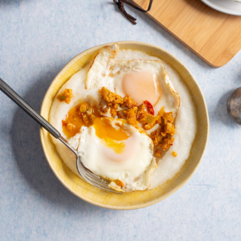 Soft Pap/ Porridge with crispy egg and atchar