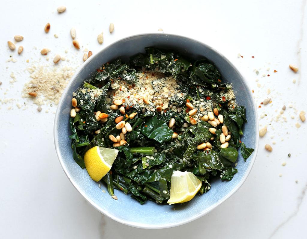 CREAMY VEGAN PARMESAN & PINE NUT KALE
