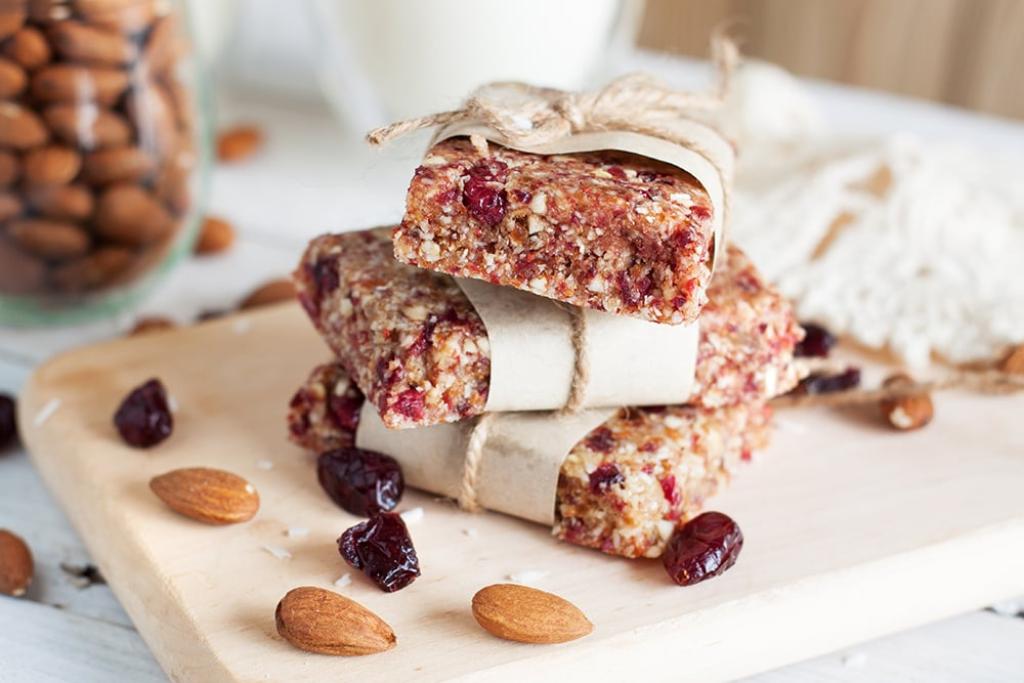 TOP IMMUNE BOOSTING FOODS & HEALING RAW BARS