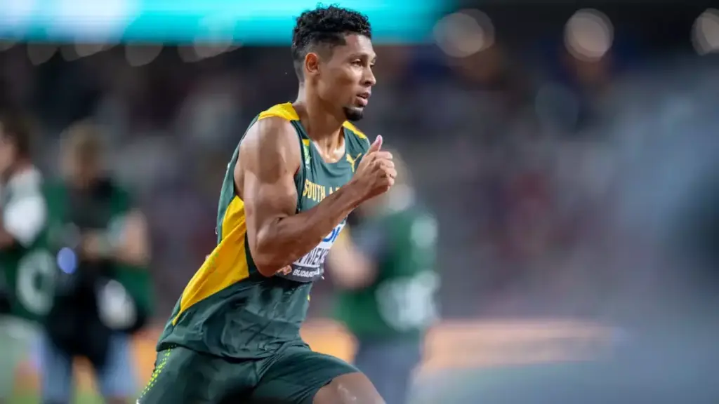 Wayde Van Niekerk to decide on retirement after World Champs