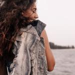 5 SIMPLE WAYS TO KEEP YOUR HAIR HEALTHY