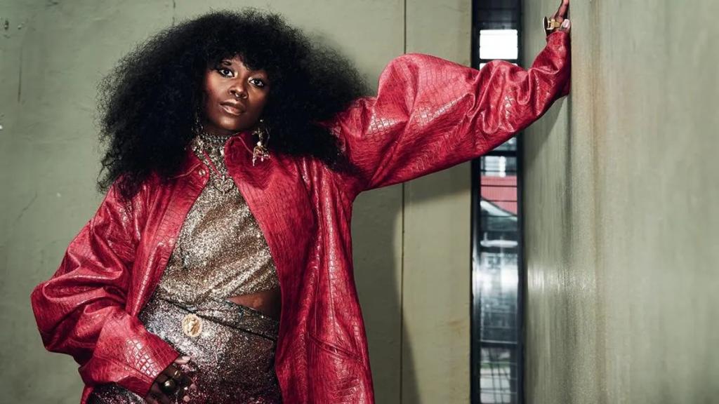 Fashion Friday: Style diary with soulful songstress Zoë Modiga